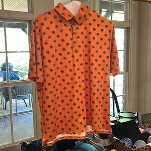 Acre Down South. Toomers tree. AUBURN. Large. Dry fit material. Never worn.